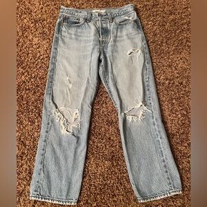 Levi’s straight leg ripped jeans, size 4